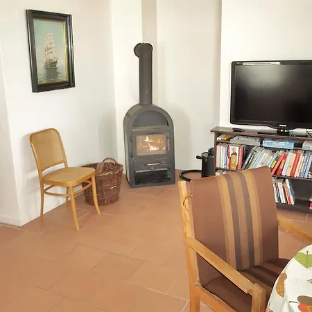 Two-bedroom Kystvejen 06 *